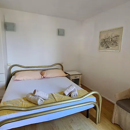 Krvavica Apartments